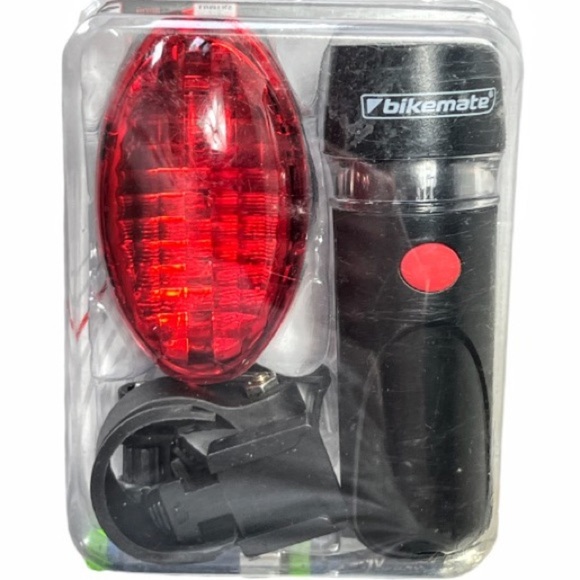 New Bikemate LED Bike Light Set, Front And Rear Lights - Picture 8 of 9
